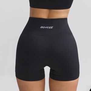 Bo + Tee black shorts